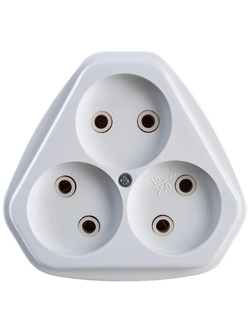 Розетка трехмест. скр. уст. (ток 10А) РС10-394 в инд.упак.