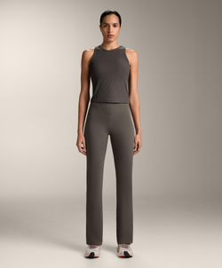 OYSHO Компрессионные брюки клеш Flare Compressive Raise Up, угольный