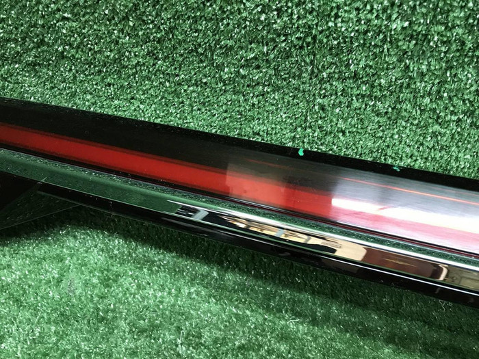 Фонарь крышки багажника Geely Monjaro (2021-н.в.)