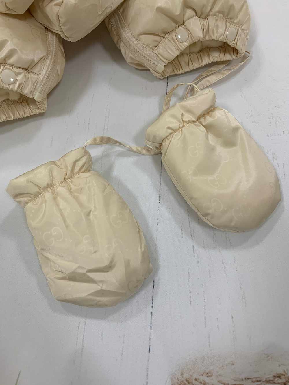 Комбинезон-трансформер (2в1) GUCCI STYLE: KD1910 (Цвет: Белый, Размер: XL)