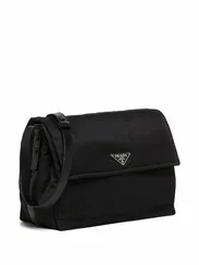 Сумка через плечо Prada из стеганого нейлона