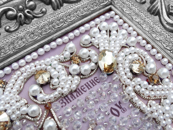 ЖС-12-СШ Набор для вышивания хрустальными камнями Богородица Знамение (шампань)