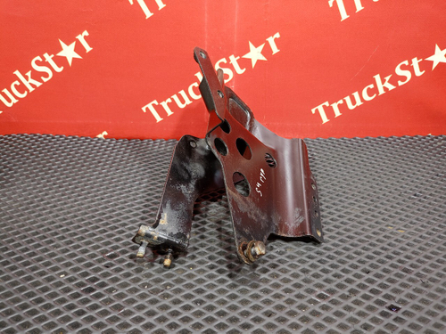 Кронштейн бачка гура