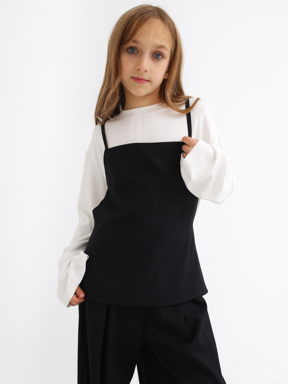 Топ школьный, черный