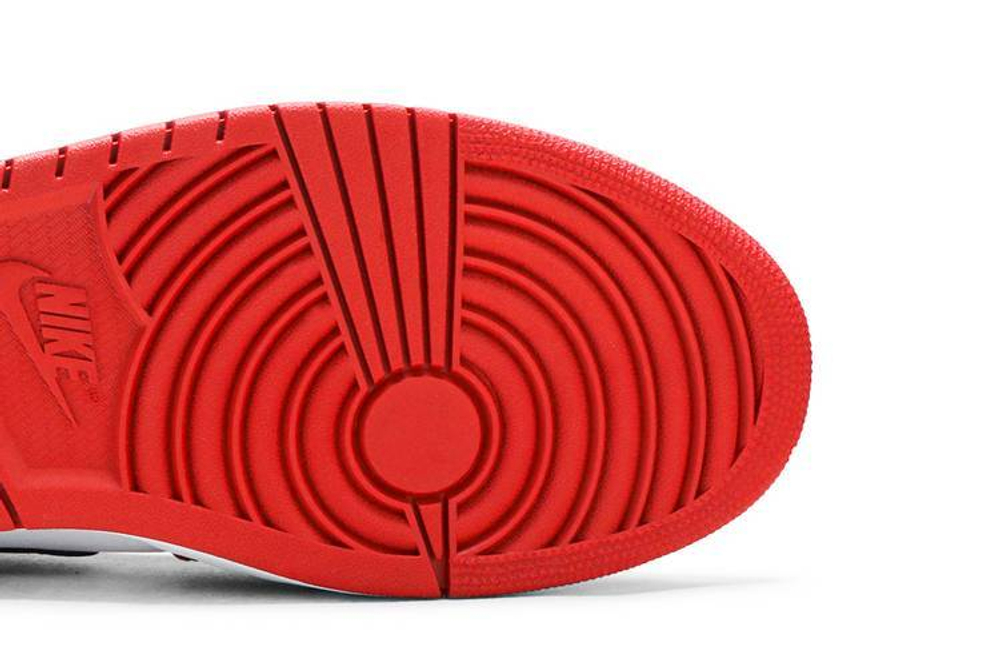 Кроссовки Jordan Air Jordan 1 Mid "Chicago"