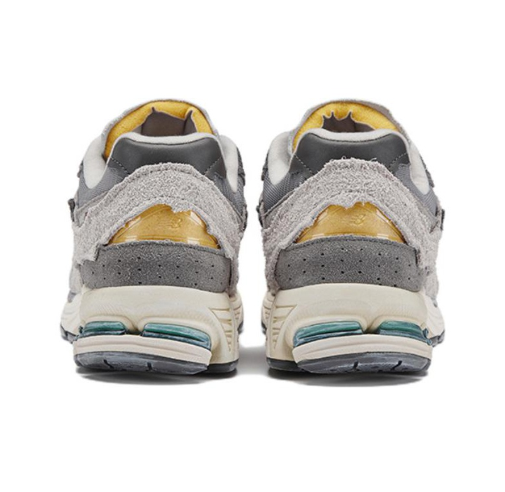 Кроссовки New Balance 2002R "Protection Pack - Rain Cloud" M2002RDA