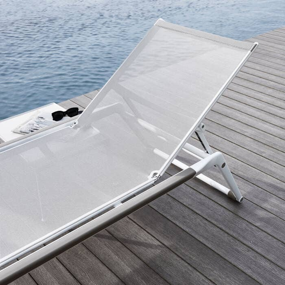 Шезлонг B&B Italia Mirto Outdoor