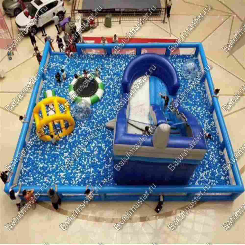 Надувная игровая комната "Манеж" размер 8*5*1,5 м