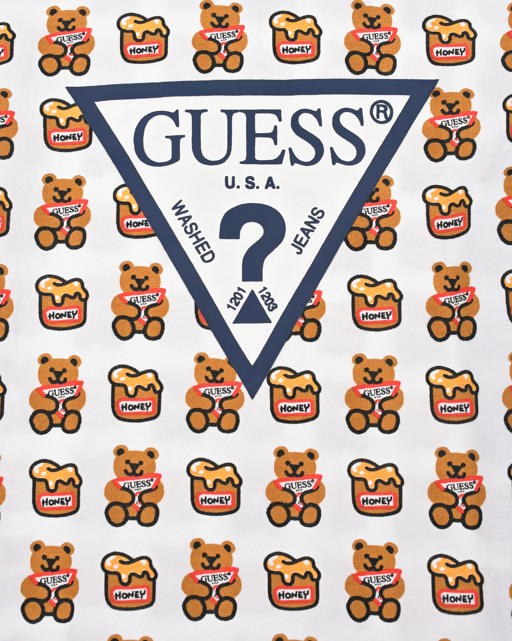 Футболка GUESS Белый/Принт: мишки, баночки с медом/Термопринт: бело-синий треугольник-логотип (Мальчик)