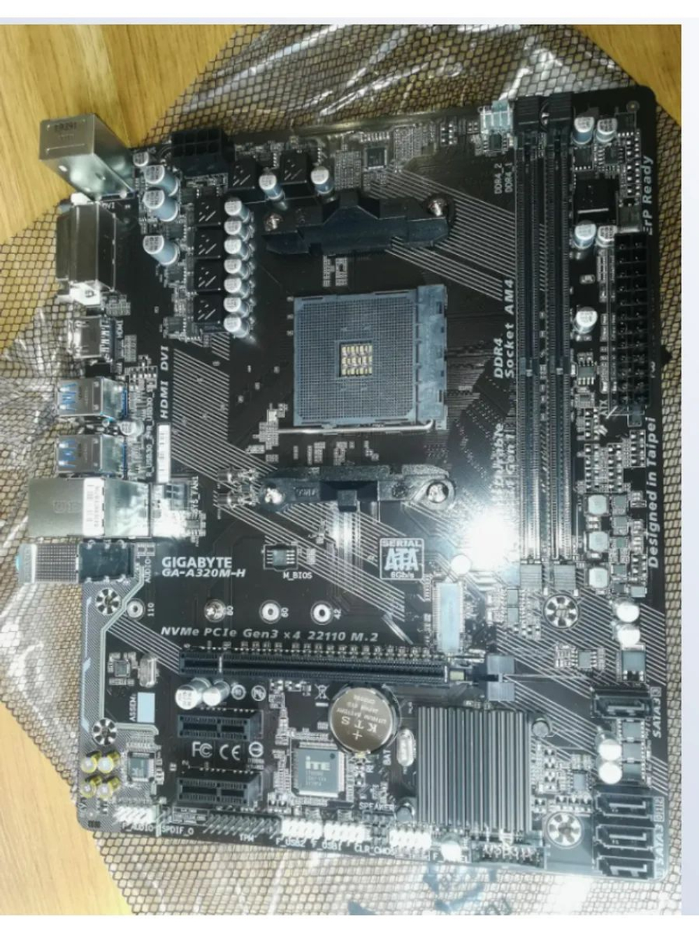 S-AM4 Материнская плата Gigabyte GA-A320m-H