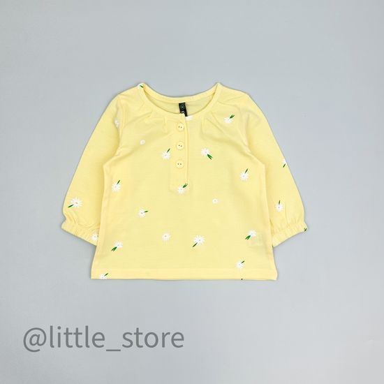 Лонгслив хлопковый "Летние цветы" бледно-желтый