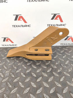 Зуб болтовой боковой правый E11 R