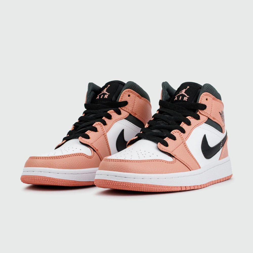 Кроссовки Nike Air Jordan 1 Wmns Pink Quartz