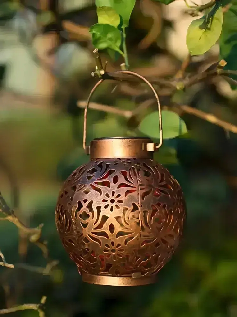 Светильник уличный для дачи на солнечной батарее / Фонарь уличный садовый на солнечной батарее