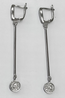 Ювелирные серьги из серебра