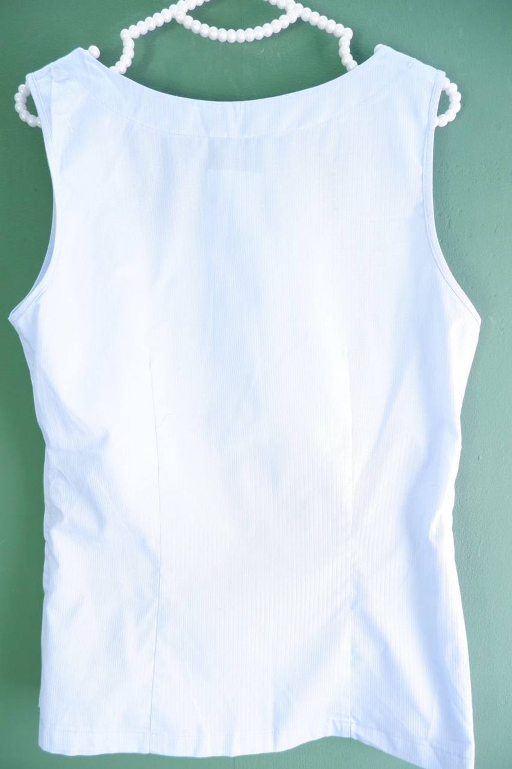 Топ для делового стиля, визуально 46 размер