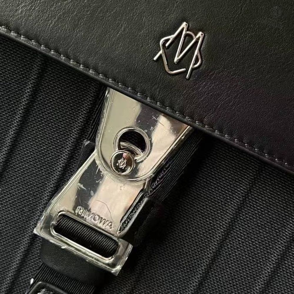 Рюкзак Rimowa