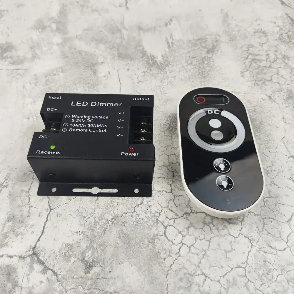 Диммер для светодиодной ленты 30A (12V-24V, 360W-720W) сенсорный TOUCH с ПДУ