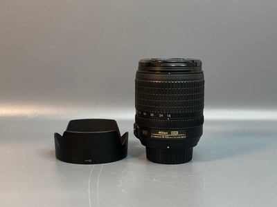 Nikon 18-105mm 3.5-5.6G AF-S ED DX VR Nikkor царапки на линзе