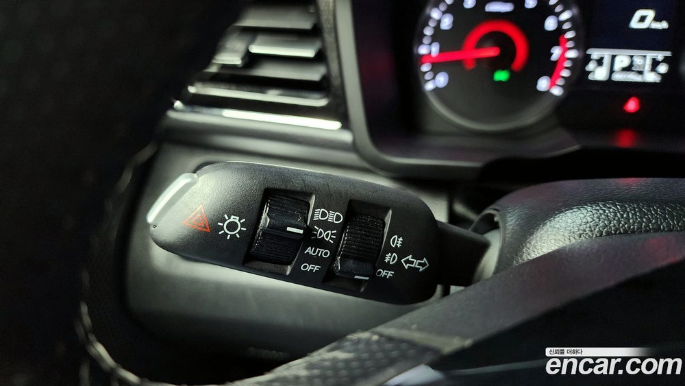 KG Mobility (Ssangyong) Very New Tivoli Бензин 1.5 2WD (07.2020)