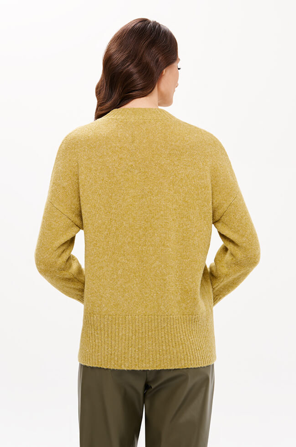 23364 Свитер женский (горчичный)
