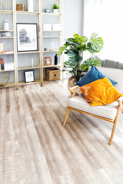 Alpine floor REAL WOOD ЕСО2-10 Дуб Carry 43кл  MCore (1220мм*183мм*6мм, 10шт/уп/2,23м2)