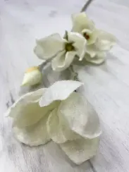 Ветвь Магнолия белая 85 см., 1 шт., Christmas DeLuxe (87535)