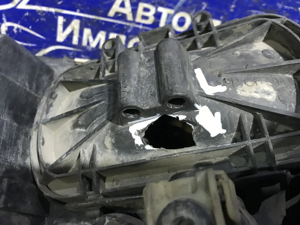 Фара передняя левая MAZDA MAZDA6 2003