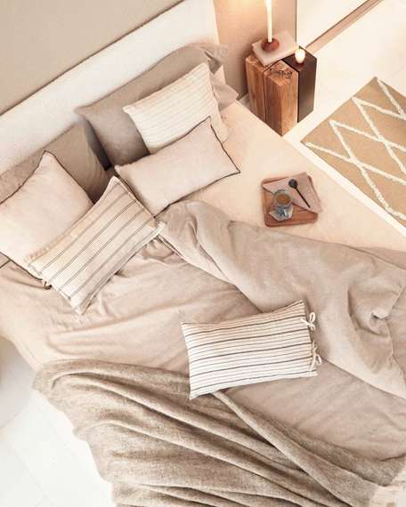 Журнальный столик Kwango 42х29 см, массив тика, металл