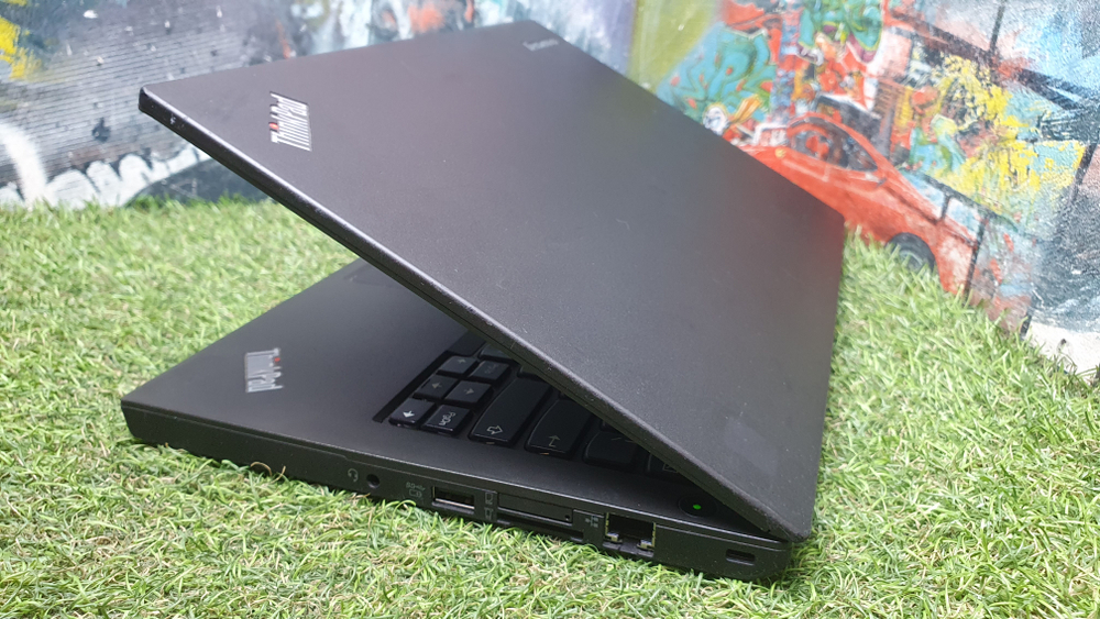 Ноутбук Lenovo i3-5/4Gb