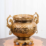 Декоративная ваза-кашпо в стиле Неоренессанс