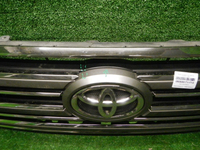 Решетка радиатора Toyota Land Cruiser 200 (2015-2021)