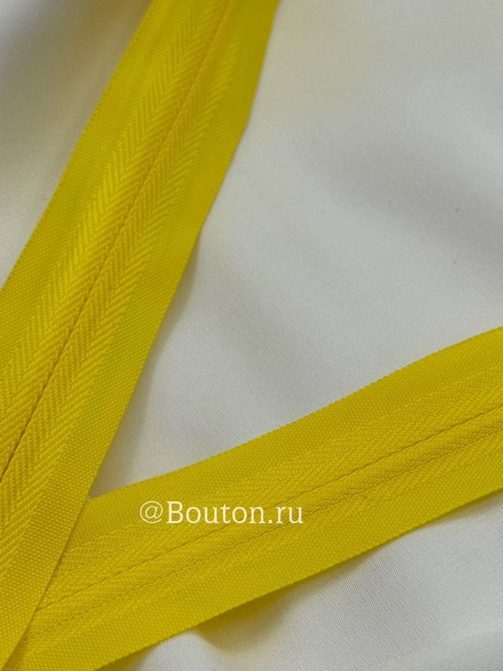 Молния потайная желтая