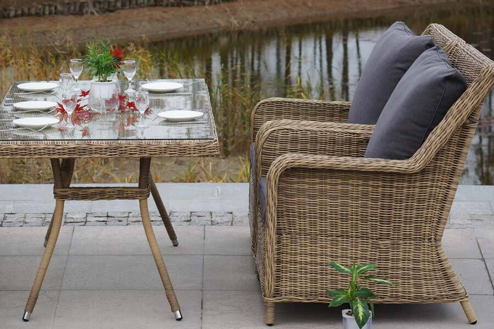 "Гляссе" обеденная группа из искусственного ротанга, цвет соломенный