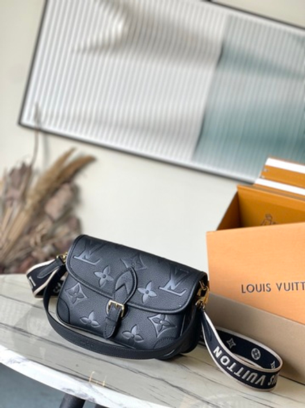 Louis Vuitton Diane