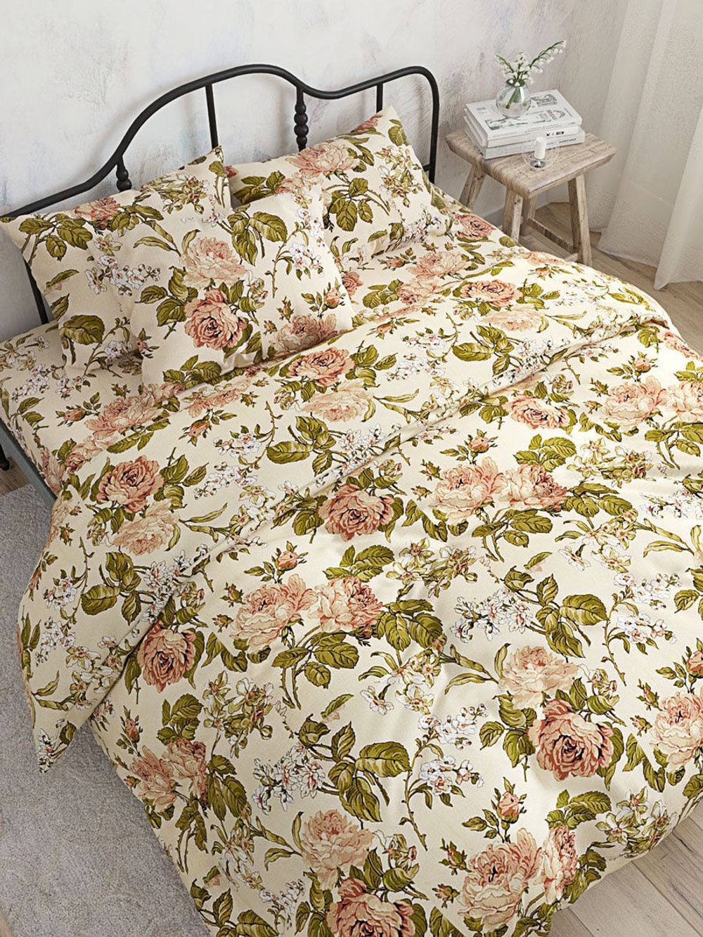 Постельное белье  "Прохоровская роза" 2-спальный   наволочки 50х70 2шт Простынь на резинке 160х200 см  Пододеяльник 175х215 см