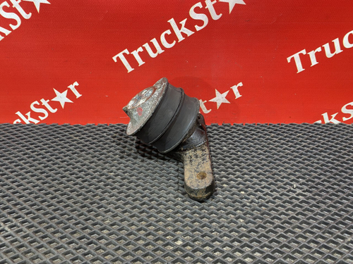 Подушка двигателя передняя