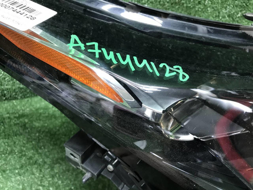 Фара правая Lexus RX 4 (2015-2019) LED