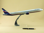 Модель самолета Boeing 777-300ER (М1:144, Аэрофлот, RA-73697, А.Пушкин)