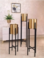 Кашпо металлическое на подставке 91 см