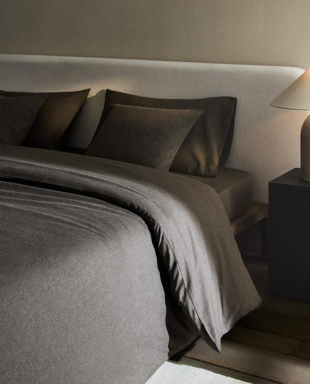 ZARA HOME ПОДОДЕЯЛЬНИК ИЗ СМЕСОВОГО КАШЕМИРА, СЕРЫЙ