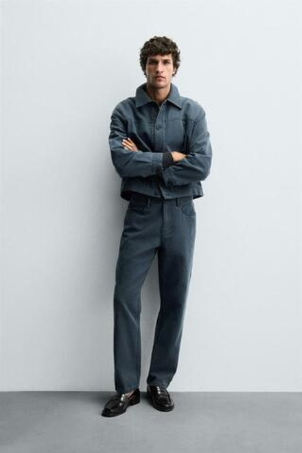 ZARA БРЮКИ STRAIGHT FIT С ЭФФЕКТОМ ПОТЕРТОСТИ, НЕФТЯНОЙ