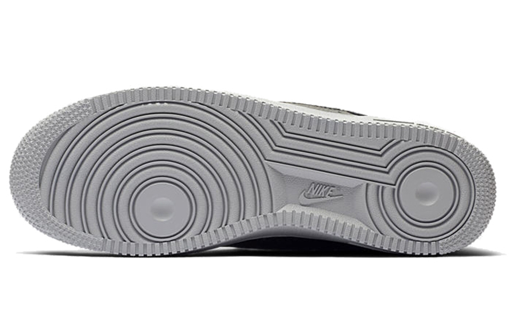 Кроссовки Nike Air Force 1 Low 07