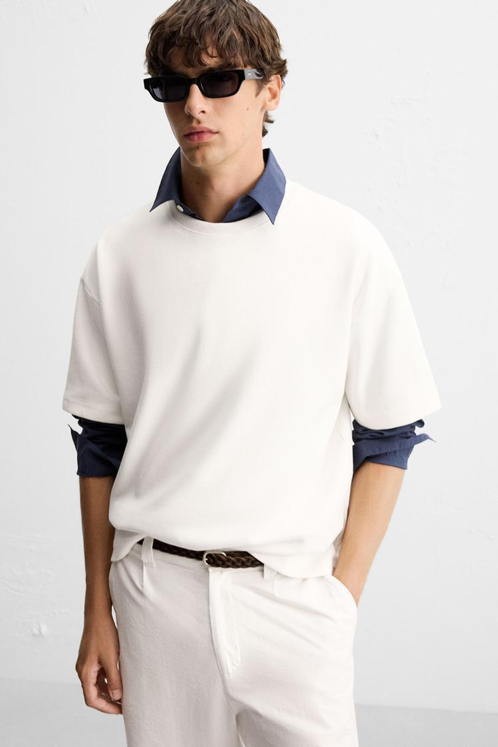 ZARA ТОЛСТОВКА С РЕЛЬЕФНЫМ ПРИНТОМ, БЕЛЫЙ