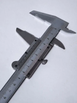 Штангенциркуль металлический с глубиномером, 150 мм