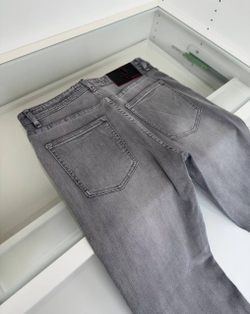 Джинсы Kiton
