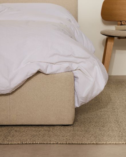 Кровать Nahiri бежевого цвета из шенилла с ящиком для хранения 90 x 200 см