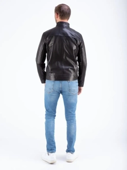 Куртка мужская  из натуральной кожи