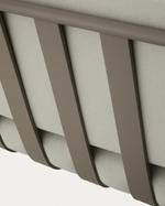 Уличный 3-х местный диван Joncols из алюминия цвета таупе, 225 см