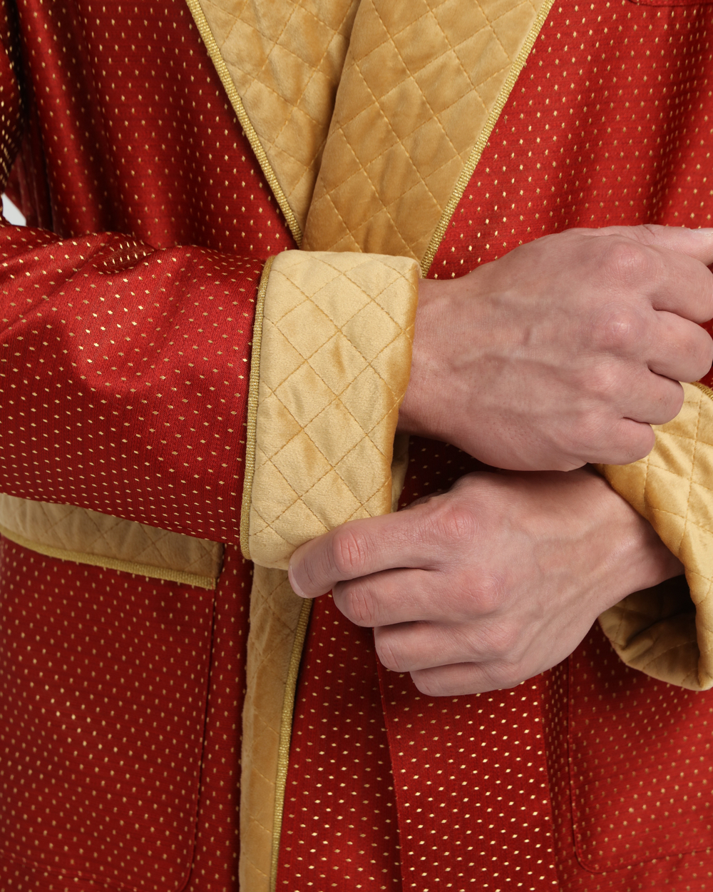 Халат жаккардовый со стеганным бархатом